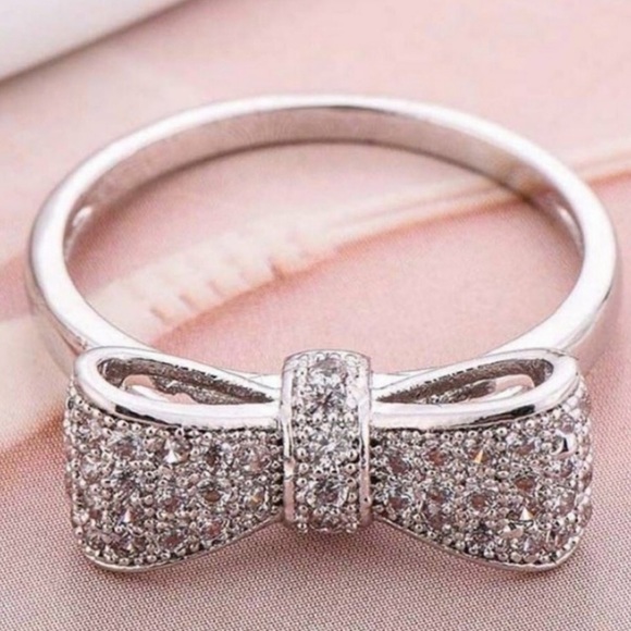 NEW STERLING SILVER DIAMOND MILGRAIN BOW RING - Picture 3 of 7